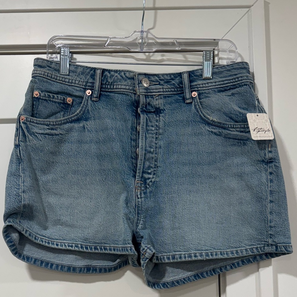 NWT Free People Jean Shorts - Picture 4 of 6